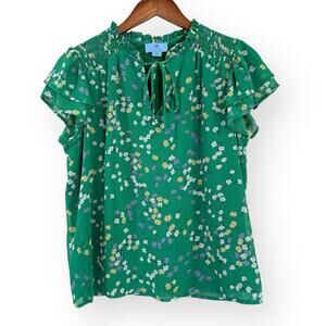 CeCe Scattered Daisy Floral Blouse Lush Green Womens Size S Flutter Sleeve Fairy